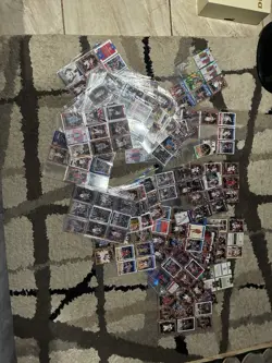 Lot of nba cards around 500-600 cards and most come in binder sleeves - Image 2