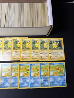 Huge Collection Bulk Lot of 600+ Pokemon Cards Vintage 1999 WOTC HP-DMG - Image 3