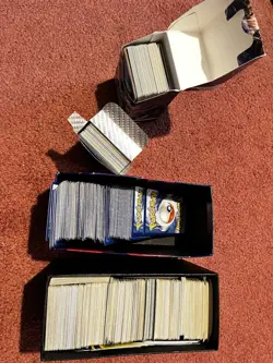 Pokemon Card Bulk 1000 Random Cards Near Mint - Image 1