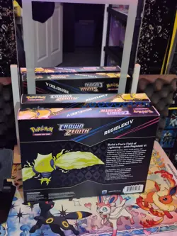 Nintendo Pokemon TCG Crown Zenith Regieleki V/Regidrago V Box - 2 Boxes 8 Packs 820650871832 - Image 3