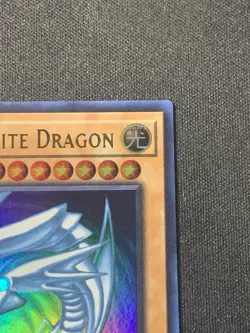RA05-EN085 Blue-Eyes White Dragon Variant Art Ultra Rare 1st Ed YuGiOh - Image 2