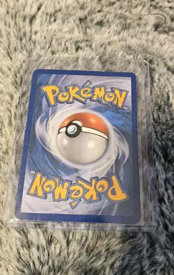 2013 Pokemon Pikachu Legendary Treasures Radiant Collection Holo Card RC7/RC25 - Image 2