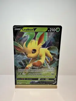 Leafeon V 013/159 Holo V Rare Crown Zenith Pokemon Near Mint - Image 1