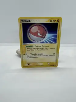 Pokemon Voltorb [Reverse Holo] 85/112 Fire Red & Green Leaf - Image 1