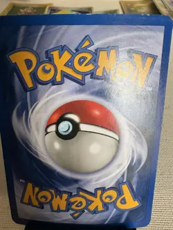 The Pokemon Company Lugia 9/111 Neo Genesis Holo Rare Unlimited 90 HP English - Image 2