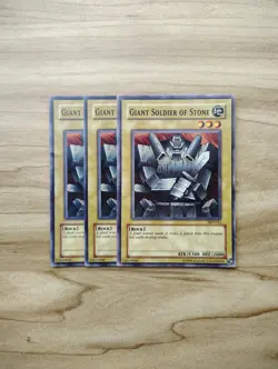 Yu-Gi-Oh! - Giant Soldier Of Stone 3X - Full Playset - Image 1
