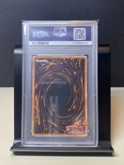 Yu-Gi-Oh! TCG Cyber Twin Dragon CRV-EN035 1st Edition Ultimate Rare PSA 8 - Image 2