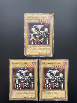 Yugioh Summoned Skull SDY-004 Unlimited Edition Common Damaged X3 - Image 1