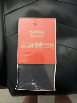 Pokemon Sun and Moon Elite Trainer Box - Image 4