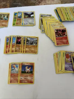 Bulk Lot Of 300 Cards Year 2016 Pokemon Cards Nice Condition - Image 4
