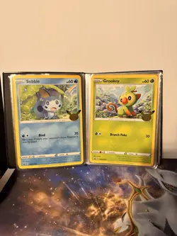 2021 Pokemon 25th anniversary jumbo binder W/ 30+ Cards - Image 3