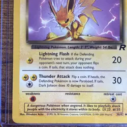 Pokemon: Dark Jolteon 38/82 Team Rocket LP 1999-2000 Top Loader Included - Image 5