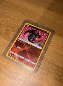 Radiant Charizard 011/078 Pokemon GO Holo - Image 1