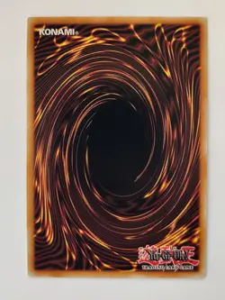 Saber Vault TSHD-EN086 The Shining Darkness 1st Edition Secret Rare Yu-Gi-Oh! NM - Image 2