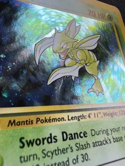 Pokemon Scyther Base Set 2 Holo Rare 17/130 2000 LP Rare Vintage Card - Image 2