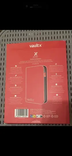 Vault X Premium 4-Pocket Exo-Tec® Zip Binder Album Red 20 Pages x 8 Card Holders - Image 4