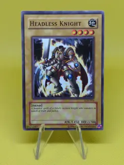 Yugioh - Headless Knight (LON-054) - Common Unlimited - Image 1