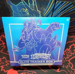 Pokemon TCG Battle Styles - ETB Rapid Strike Urshifu Art (Blue) (Torn, see pics) - Image 1