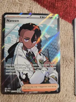 Pokemon Naveen Full Art Holo Trainer Supporter Card POR 122/088 English - Image 1