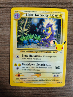 Light Toxtricity SWSH137 SWSH: Sword & Shield Promo Cards Holo Near Mint - Image 1