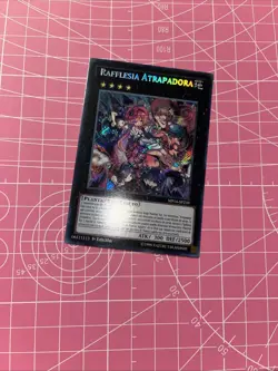 SPANISH Yugioh Traptrix Rafflesia MP16 Secret Rare NM 1st Ed - Image 4