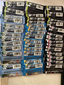 40x Mtg Play Booster Packs, Bloomburrow, Aetherdrift, Foundations, Edge Of Etern - Image 2
