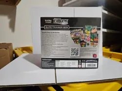 Pokemon TCG: Sword & Shield-Evolving Skies Elite Trainer Box (Jolteon, Flareon, 820650808944 - Image 3