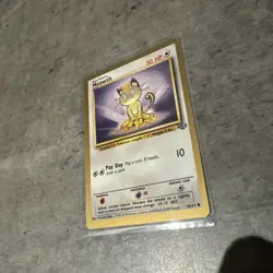 Pokemon TCG Meowth 56/64 LP/MP Gold Border Promo Fruit Roll Up Promo - Image 1