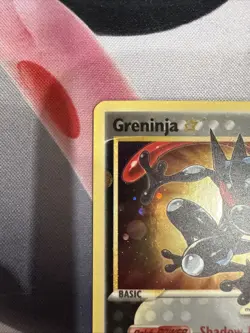 Pokemon TCG Greninja Gold Star SWSH144 - Celebrations Black Star Promo - Image 2