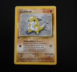 Pokemon Card Sandshrew 62/102 Set Base 1A Edizione Excellent Exc ITA Italiana - Image 1