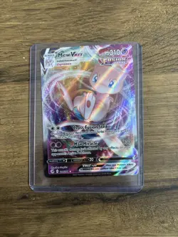 Pokemon TCG Mew v Max 114/264 Ultra Rare Fusion Strike 2021 - Image 1