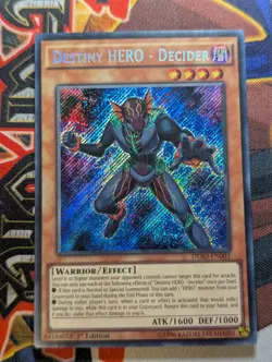 Destiny HERO - Decider DESO-EN003 Secret Rare 1st Edition Yugioh TCG Card - Image 1