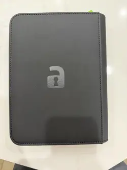 Vault X 4 Pocket Trading Card Zip Binder, 160 Cards - Image 2