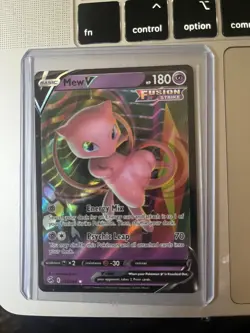 Pokemon Mew V 113/264 Fusion Strike Sword & Shield ULTRA RARE - Image 1