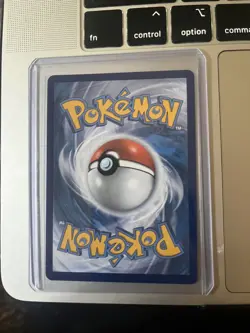 Pokemon Mew V 113/264 Fusion Strike Sword & Shield ULTRA RARE - Image 2