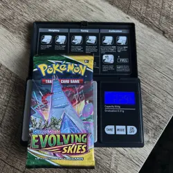 Pokemon TCG: Sword & Shield - Evolving Skies Very Heavy 22.96g Booster Pack 820650808777 - Image 1