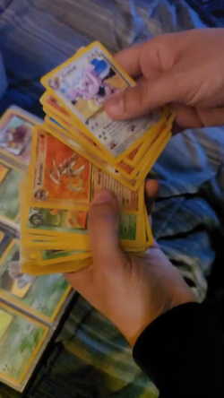 Pokemon lot with binder, hundreds of cards 2+LBS - Image 2