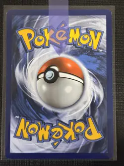 2021 POKEMON CELEBRATIONS PIKACHU 005/025 HOLO RARE - Image 2
