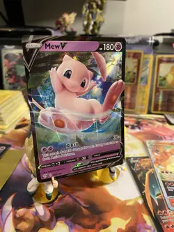 Mew V - 069/189 - Pokemon Darkness Ablaze Sword & Shield - Ultra Rare - NM - Image 1