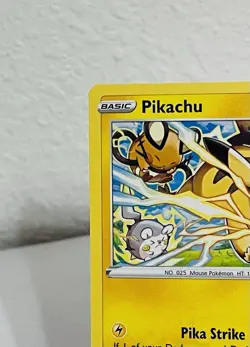 Pikachu - (Holiday Calendar) 049/195 Miscellaneous Cards & Products Holo - Image 3