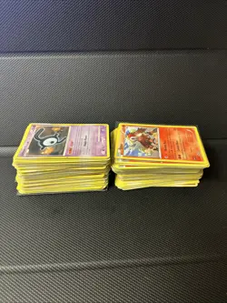 Lot of 189 non-holo Pokemon Cards + Tin (No energy or trainer cards) - Image 3