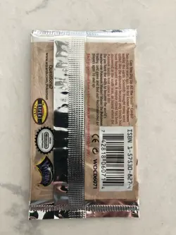 1999 Pokemon Fossil Booster Pack Factory Sealed Trading Card Game VINTAGE - Image 3