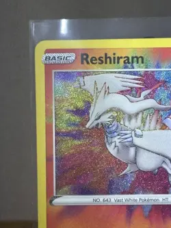 Reshiram 17/72 - Pokemon TCG - Shining Fates Amazing Rare - Holo - Image 2