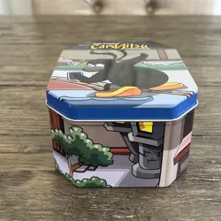 RARE HTF 2010 Disney Club Penguin Card-Jitsu Collector's Tin - Image 4