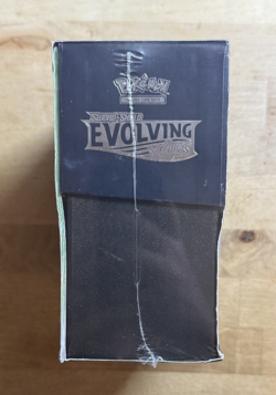 Pokemon TCG SWSH Evolving Skies Pokemon Center Elite Trainer Box ETB Sealed - Image 3