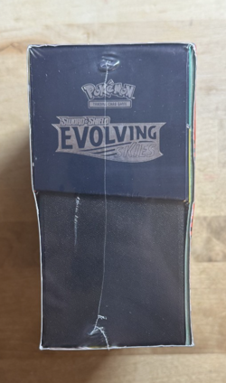 Pokemon TCG SWSH Evolving Skies Pokemon Center Elite Trainer Box ETB Sealed - Image 4