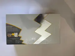 Pokemon TCG Celebrations Ultra-Premium Collection Box (SEALED) 25th Anniversary - Image 2