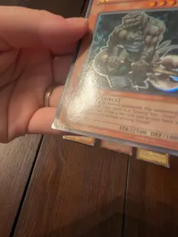 Vintage Lot 9 Yu-Gi-Oh Cards 1st Limited & Unlimited Ed. Damaged - LP Blue Eyes - Image 4