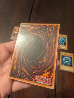 Vintage Lot 9 Yu-Gi-Oh Cards 1st Limited & Unlimited Ed. Damaged - LP Blue Eyes - Image 5