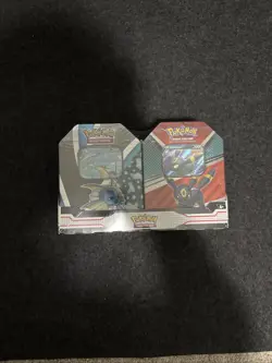 Pokemon TCG V Heroes Bundle Tins: 2-Pack of Vaporeon & Umbreon Brand New Sealed - Image 1